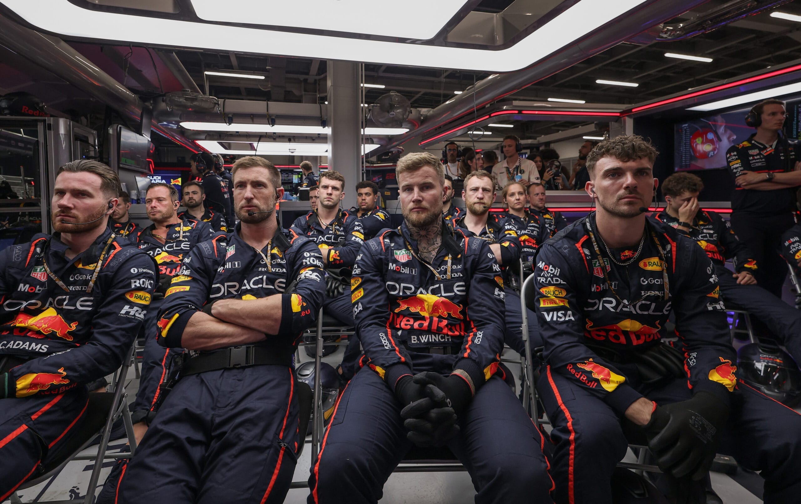 Wat verdient een Formule 1 monteur (en andere teamleden)?