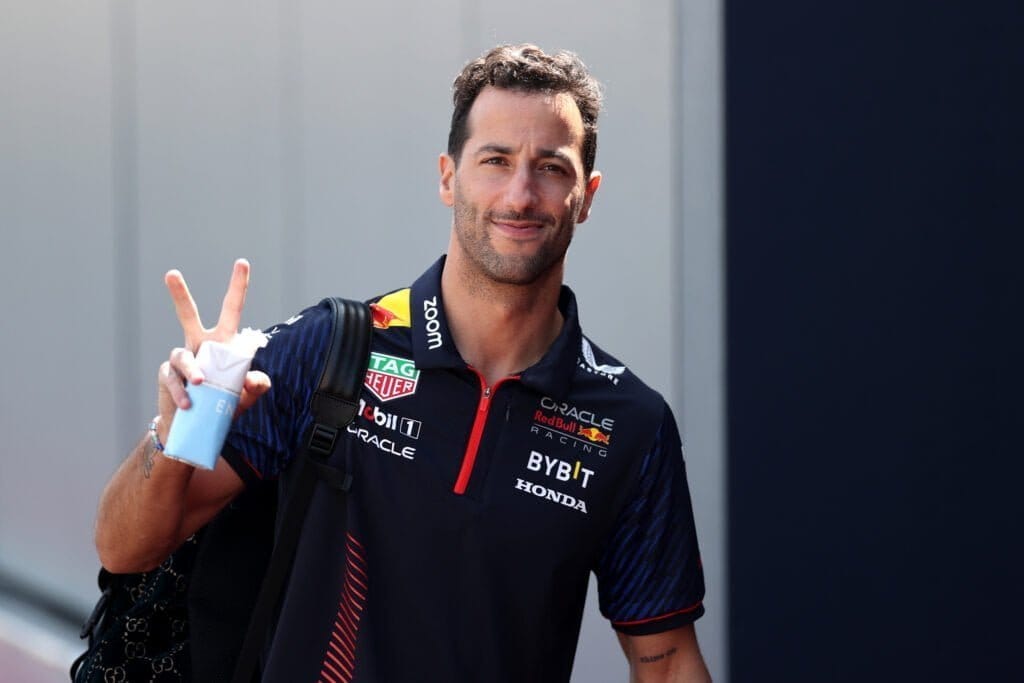 Ricciardo maakt debuut als presentator
