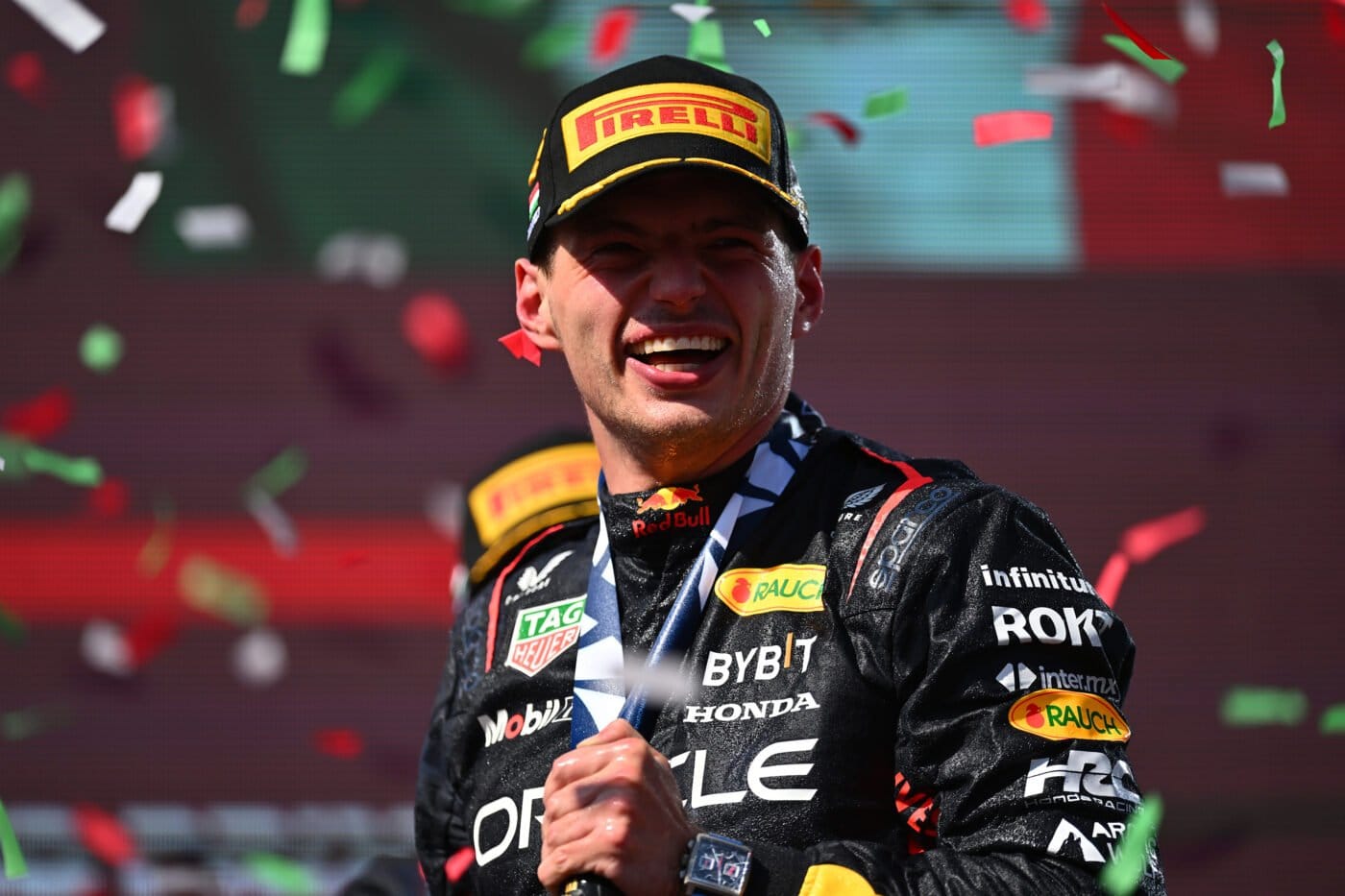 Sensationele Grand Prix van Hongarije: Verstappen zegeviert, Alpine-duo crasht bij start