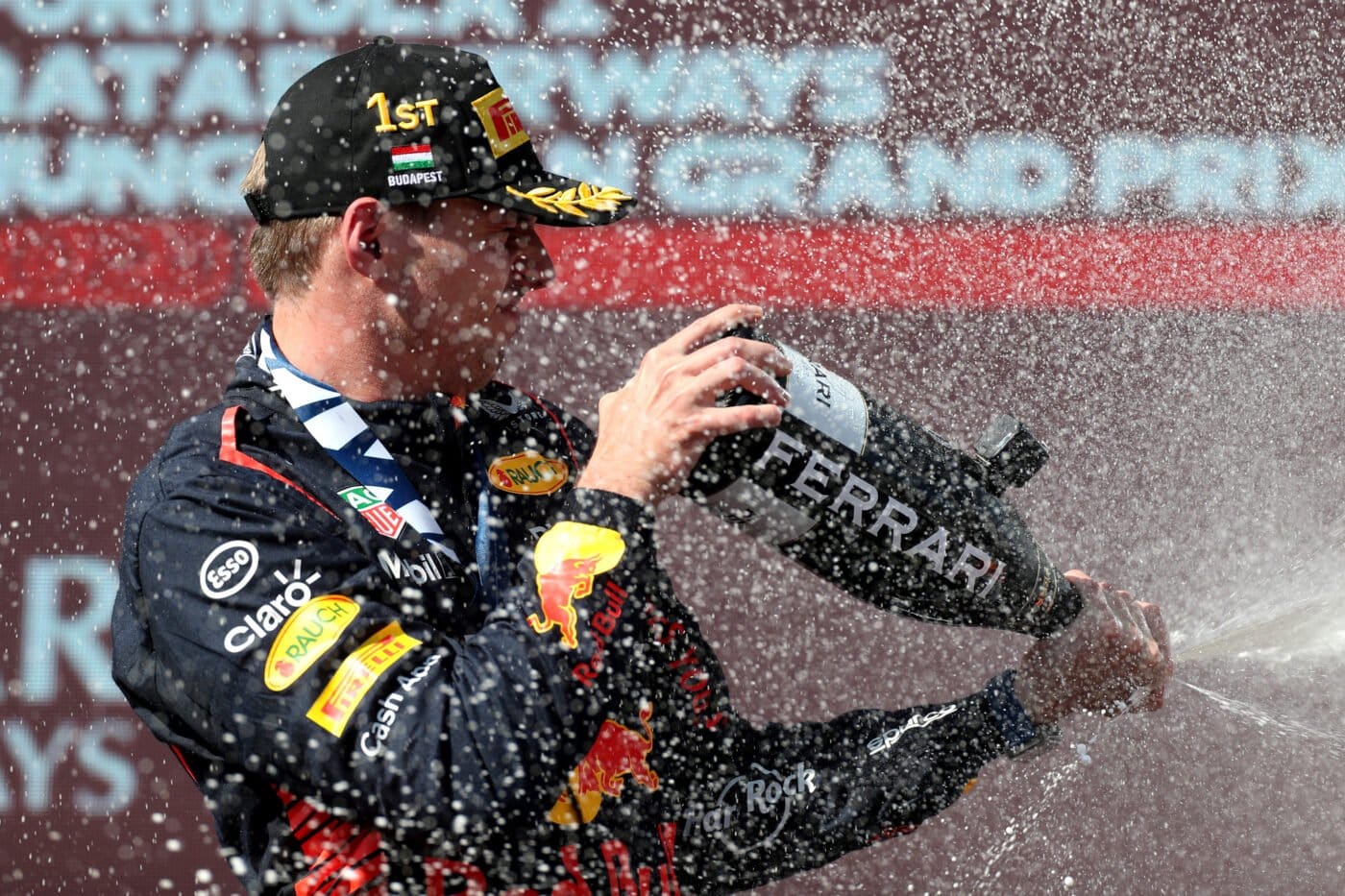 Legaal gokken op Formule 1 of toch gewone spelletjes spelen? Het kan beiden!