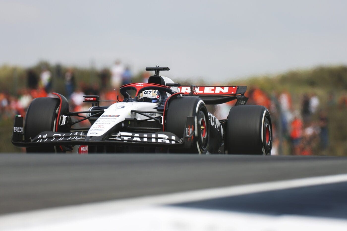 Daniel Ricciardo's pech in Zandvoort: Breuk in hand zet streep door raceweekend