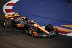 Oscar Piastri verlengt contract bij McLaren tot 2026