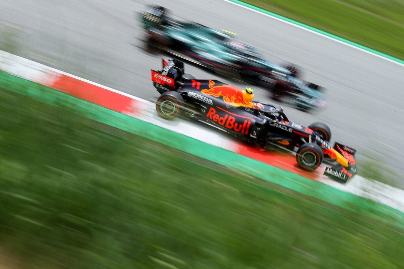 De invloed van de Formule 1 op de reguliere auto-industrie