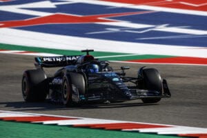 FIA bestraft Russell met 3 plaatsen gridstraf na incident Leclerc