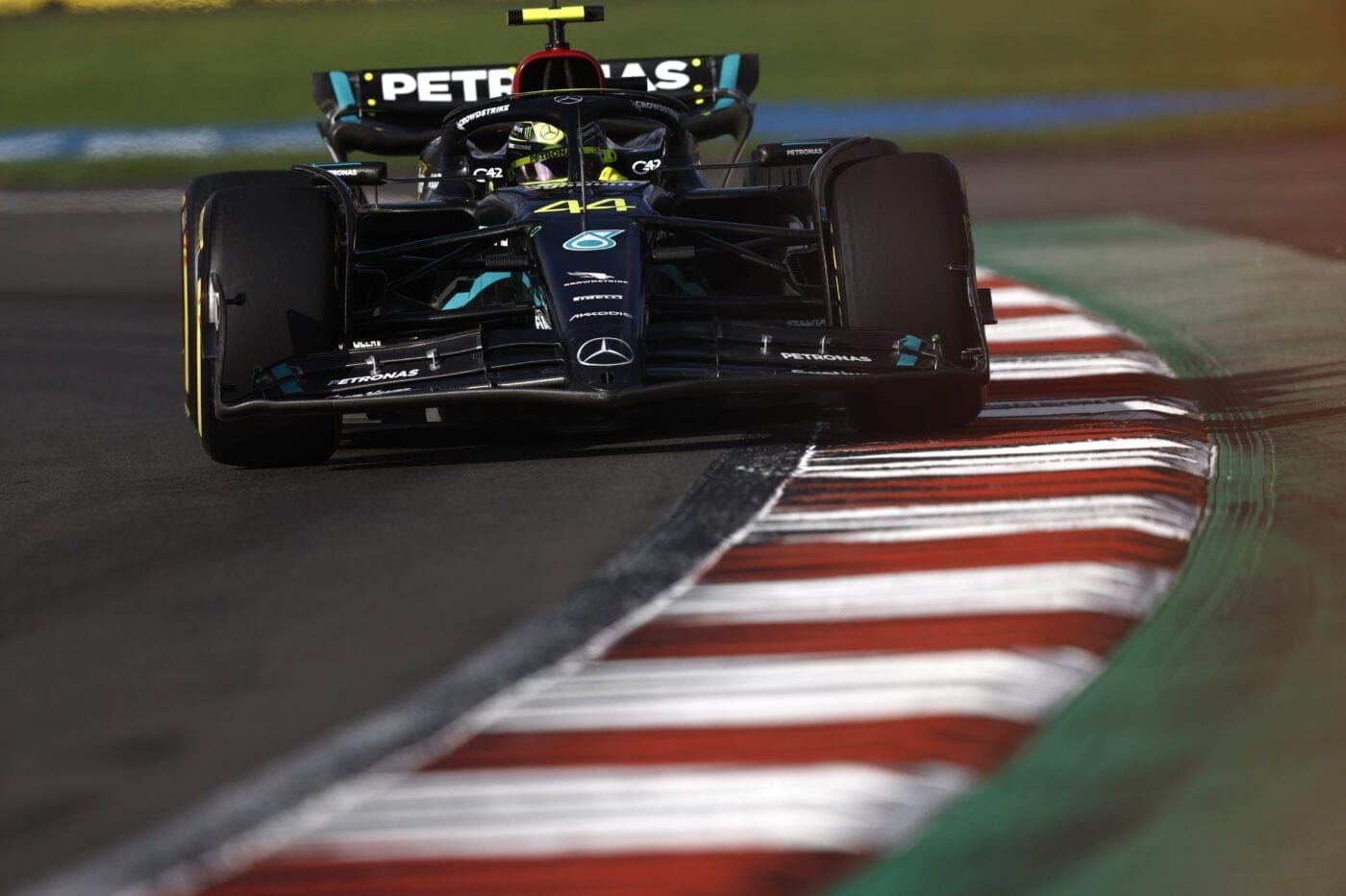 Mercedes onthult plannen voor Braziliaanse GP: kunnen ze Red Bull verslaan?