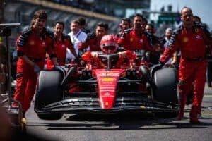 Leclerc kijkt vooruit: '2024 wordt een nieuw hoofdstuk voor Ferrari'