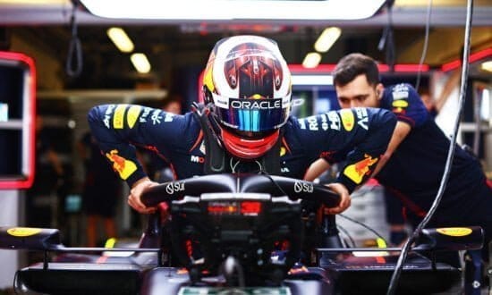Red Bull’s RB20 maakt indruk in simulator, Dennis optimistisch voor 2024