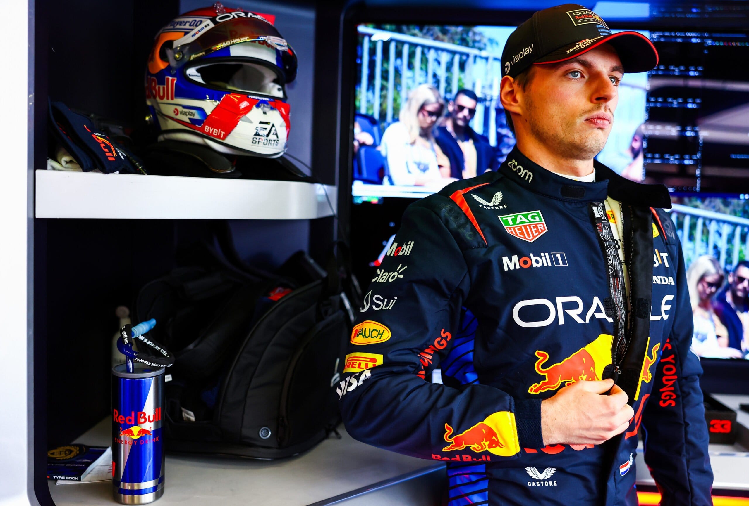 Max Verstappen reageert op geruchten motorachterstand Ford