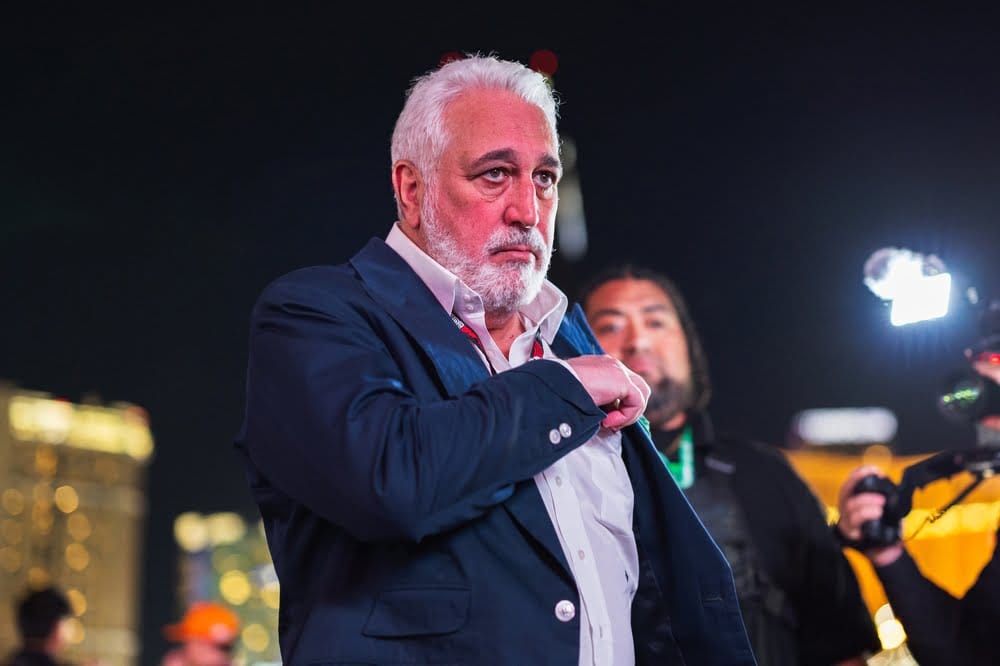 Lawrence Stroll overweegt verkoop van 25% Aston Martin aandelen
