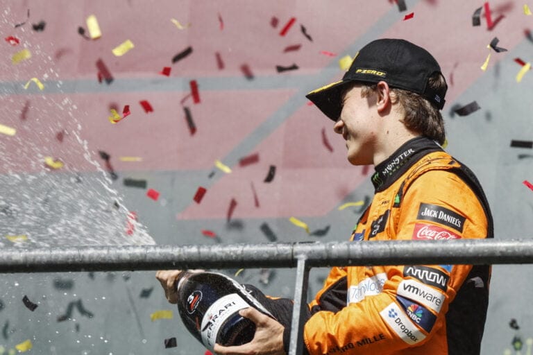 F1-coureur Piastri onthult blessure tijdens eerste GP-overwinning