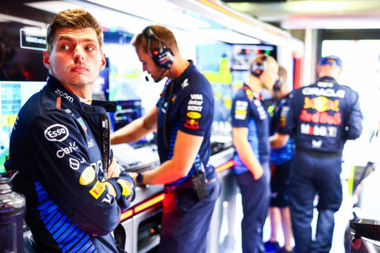Gefrustreerde Verstappen eist verandering: “Kan beter thuisblijven”