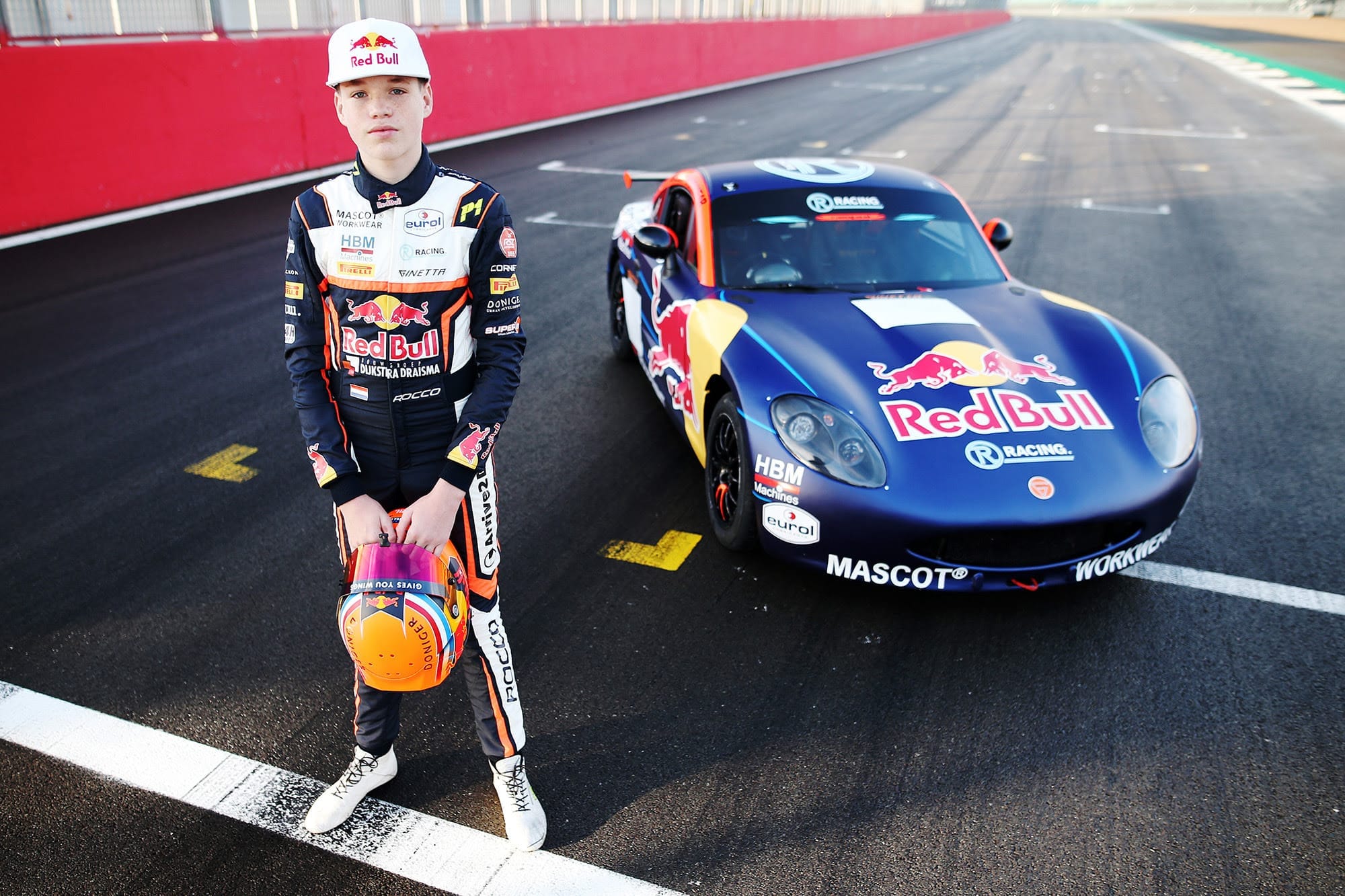 Red Bull-junior Rocco Coronel zet eerste stap in autosport op Silverstone