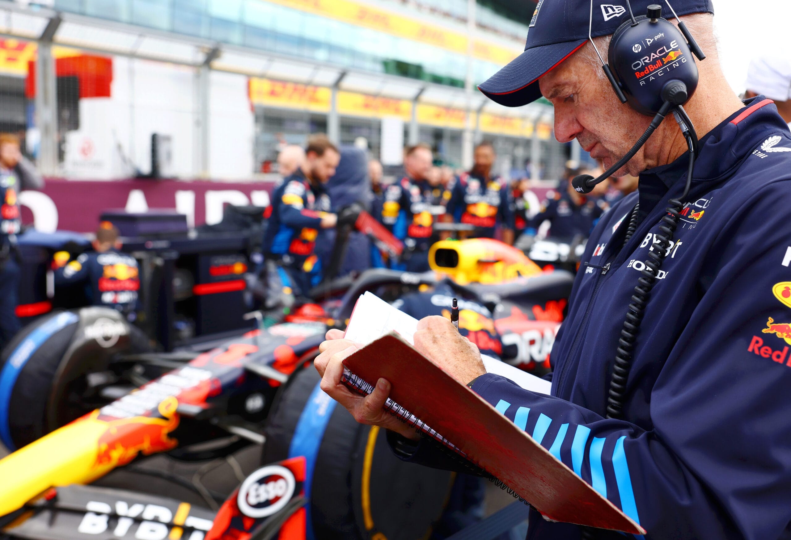 Newey onthult waarom hij Red Bull verliet: McLaren en Ferrari onderschat