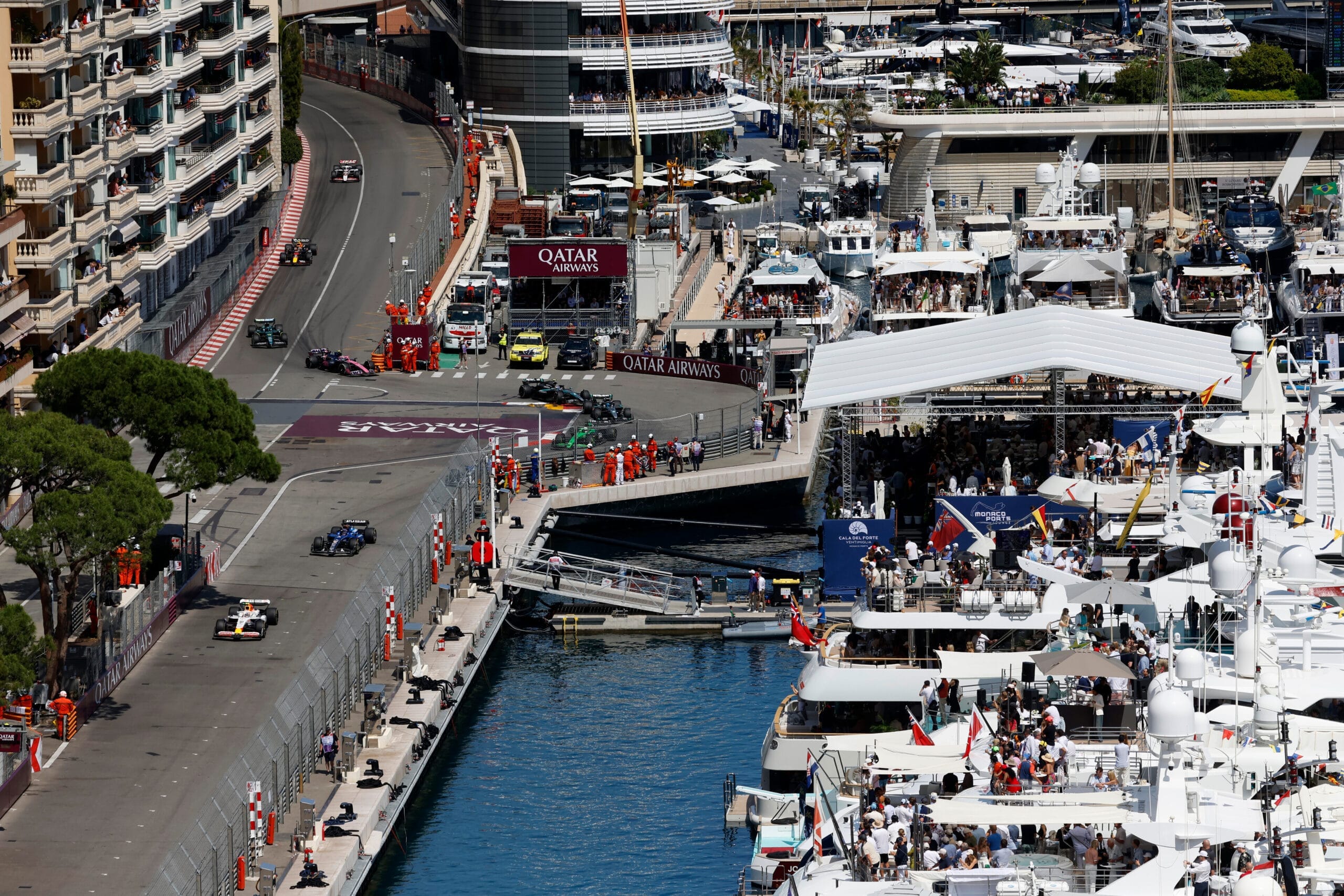 Sky-commentator kritisch over chaotische pit stop-regel Monaco