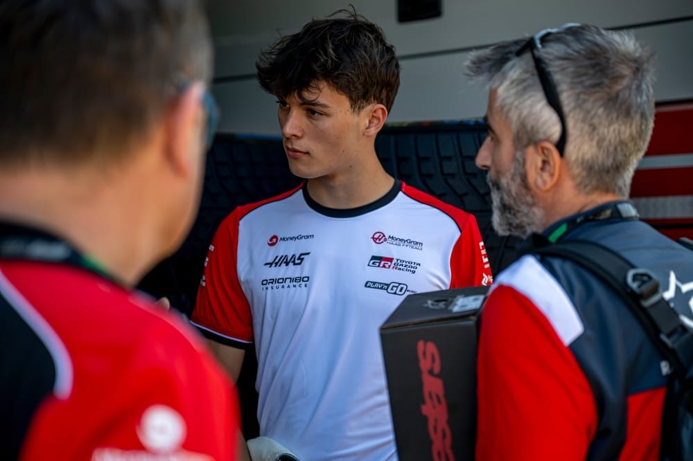 Haas-coureur verliest tien startposities door rode vlag overtreding