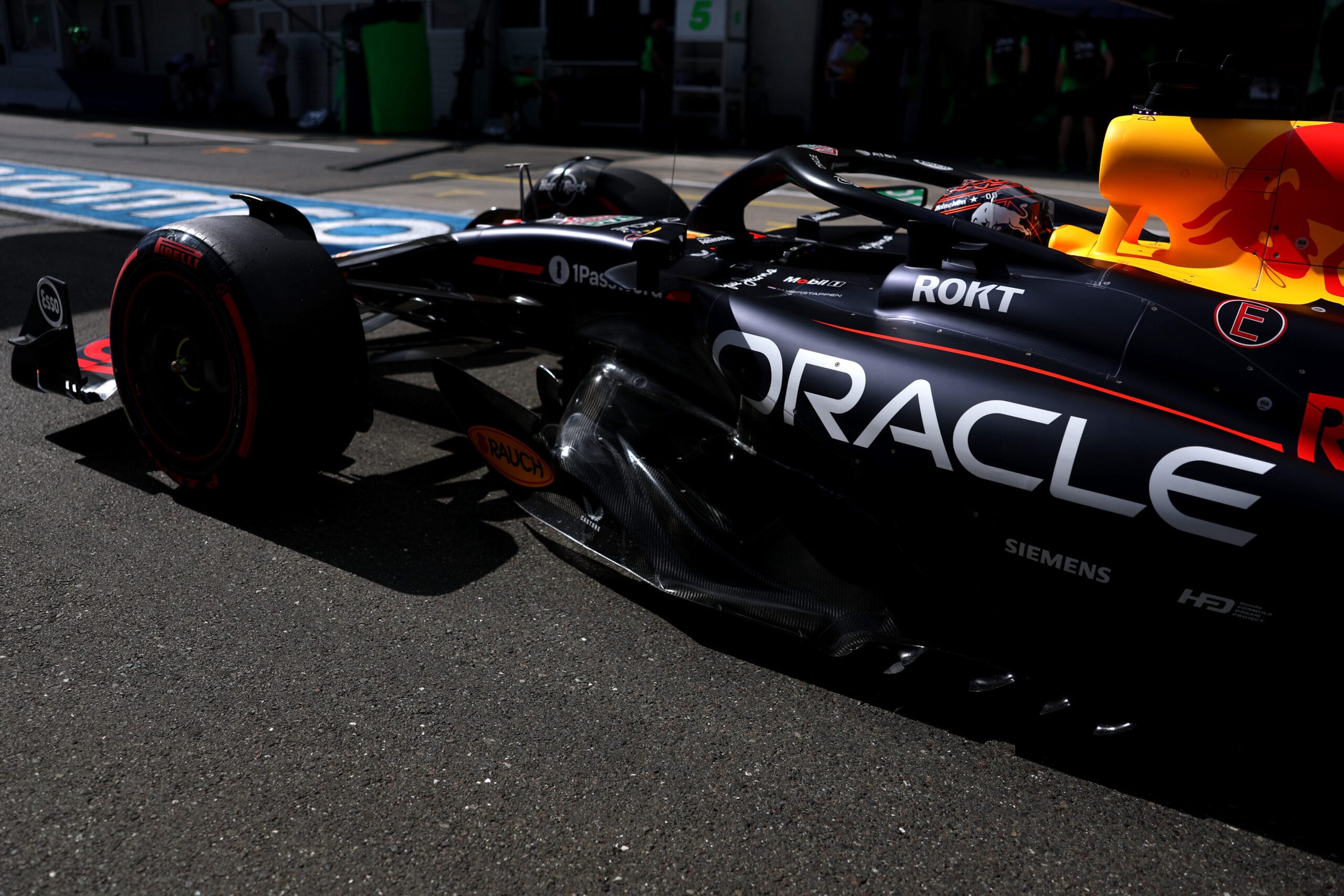 Verstappen toont sportiviteit na harde crash met Antonelli in Oostenrijk