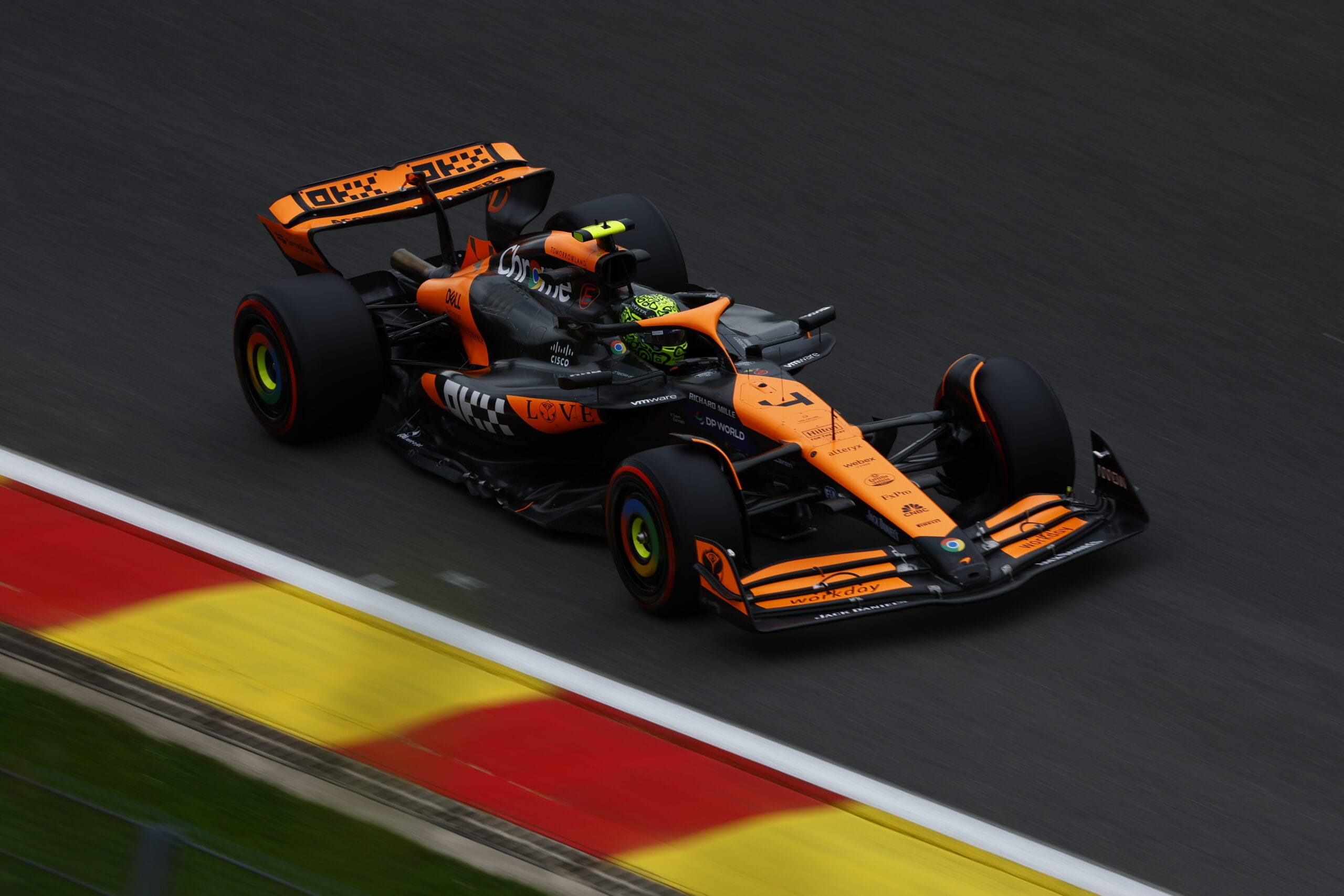 Piastri domineert, Norris zoekt antwoorden in Belgische sprintkwalificatie