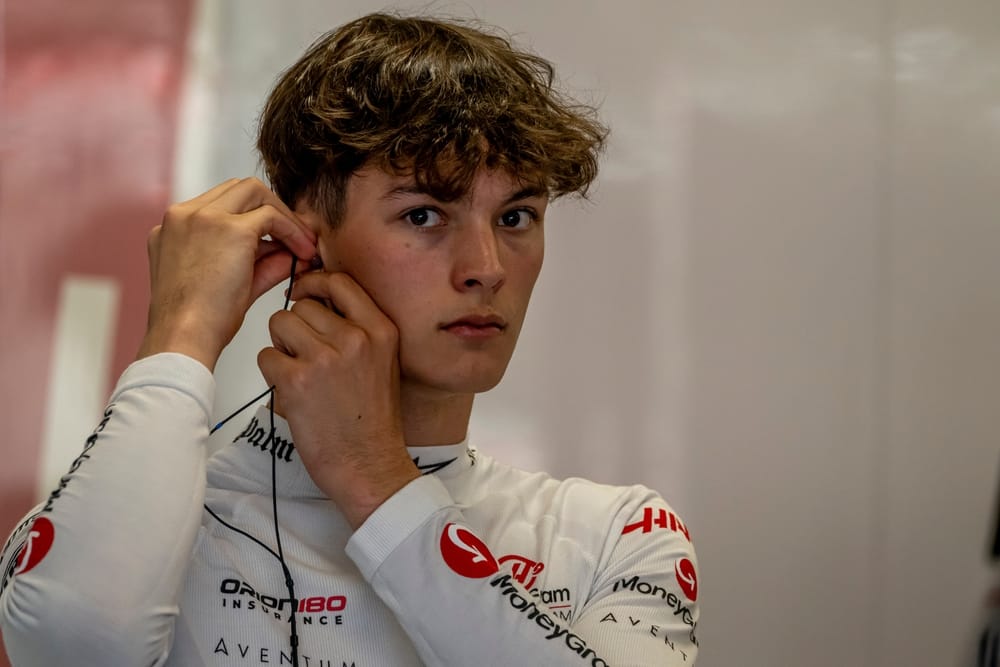 Stewards grijpen hard in: flinke gridstraf voor Bearman na trainingsincident