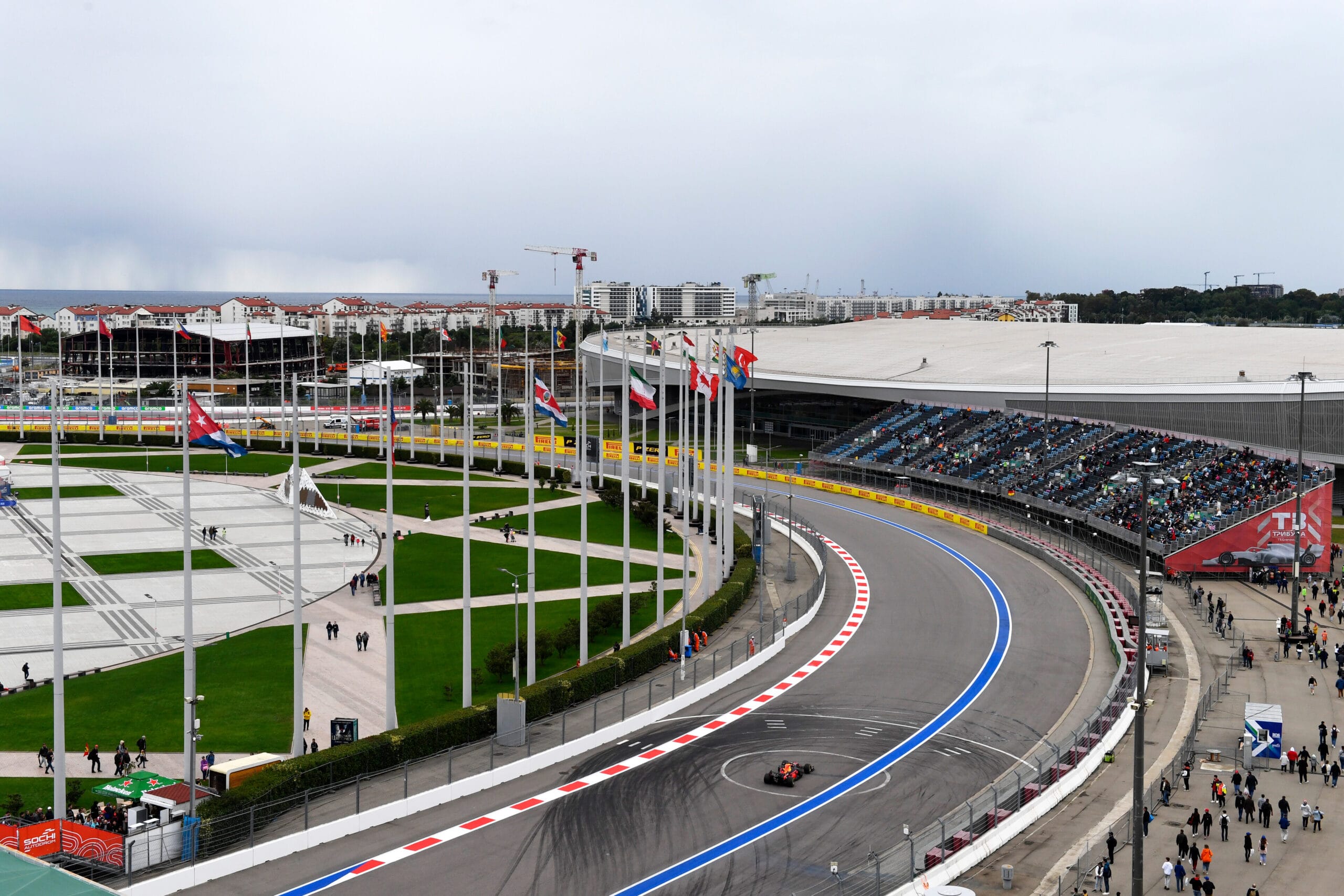 Russische motorsportbazen slepen Formule 1 voor de rechter