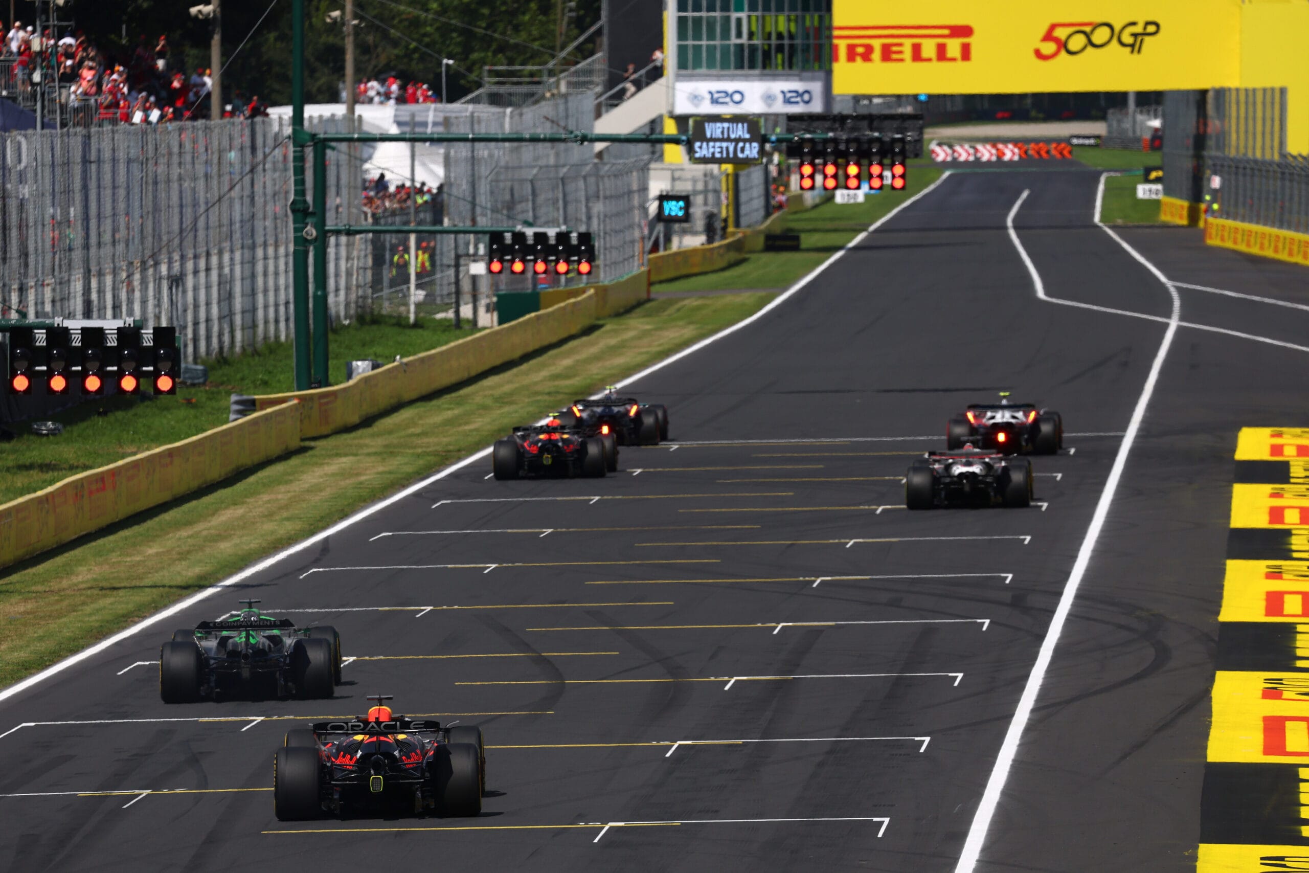 Norris dominant op eerste dag GP van Italië