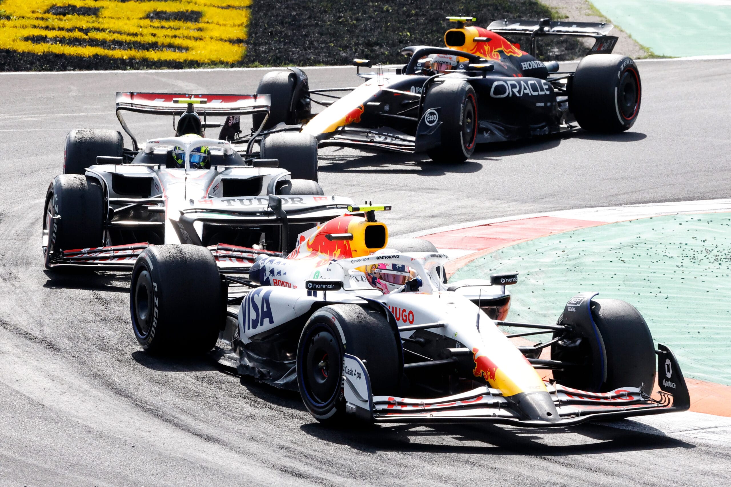 Bearman op rand van raceban na Monza incident