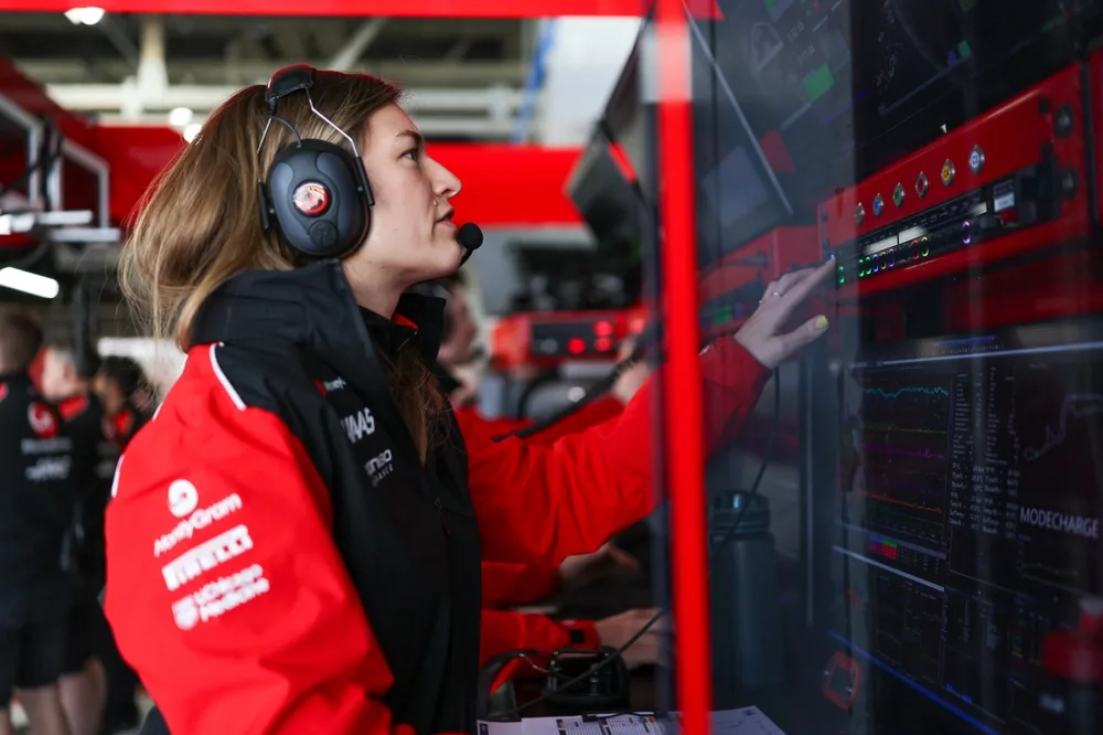 De vrouwen die de Formule 1 vormgeven: van Laura Mueller tot Hannah Schmitz