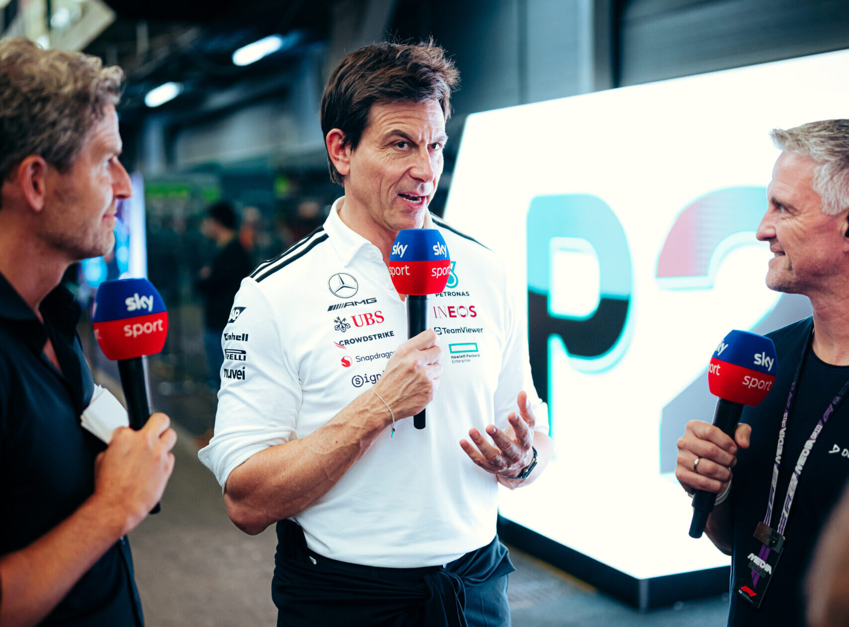 Teambaas Wolff verkoopt deel aandelen Mercedes bij miljardendeal