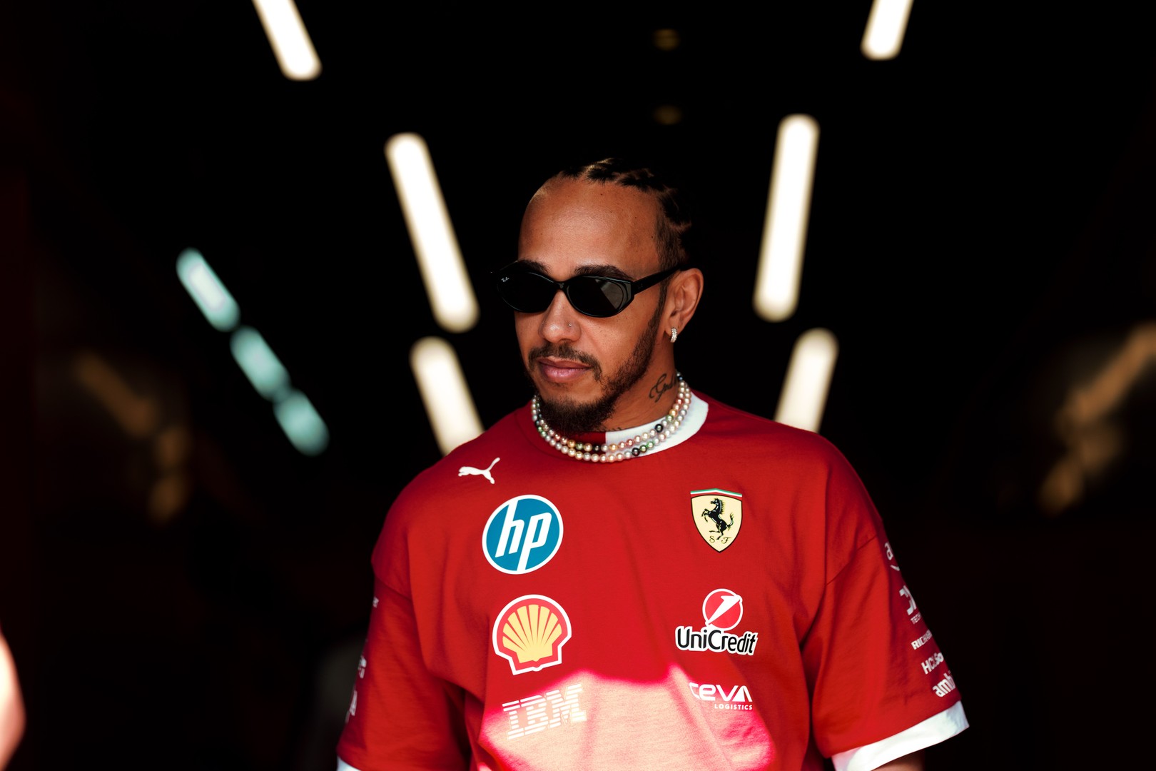 Hamilton spreekt van 'onverdraaglijke woede' na nieuw Q1 debacle