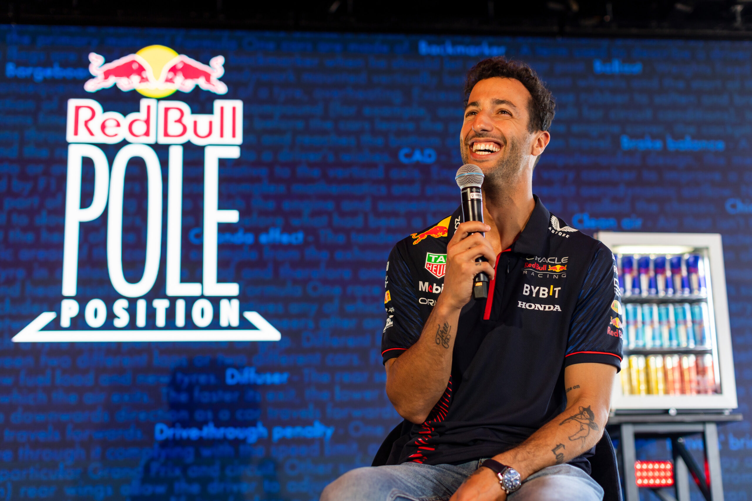 Ricciardo hint op mogelijke terugkeer achter het racestuur