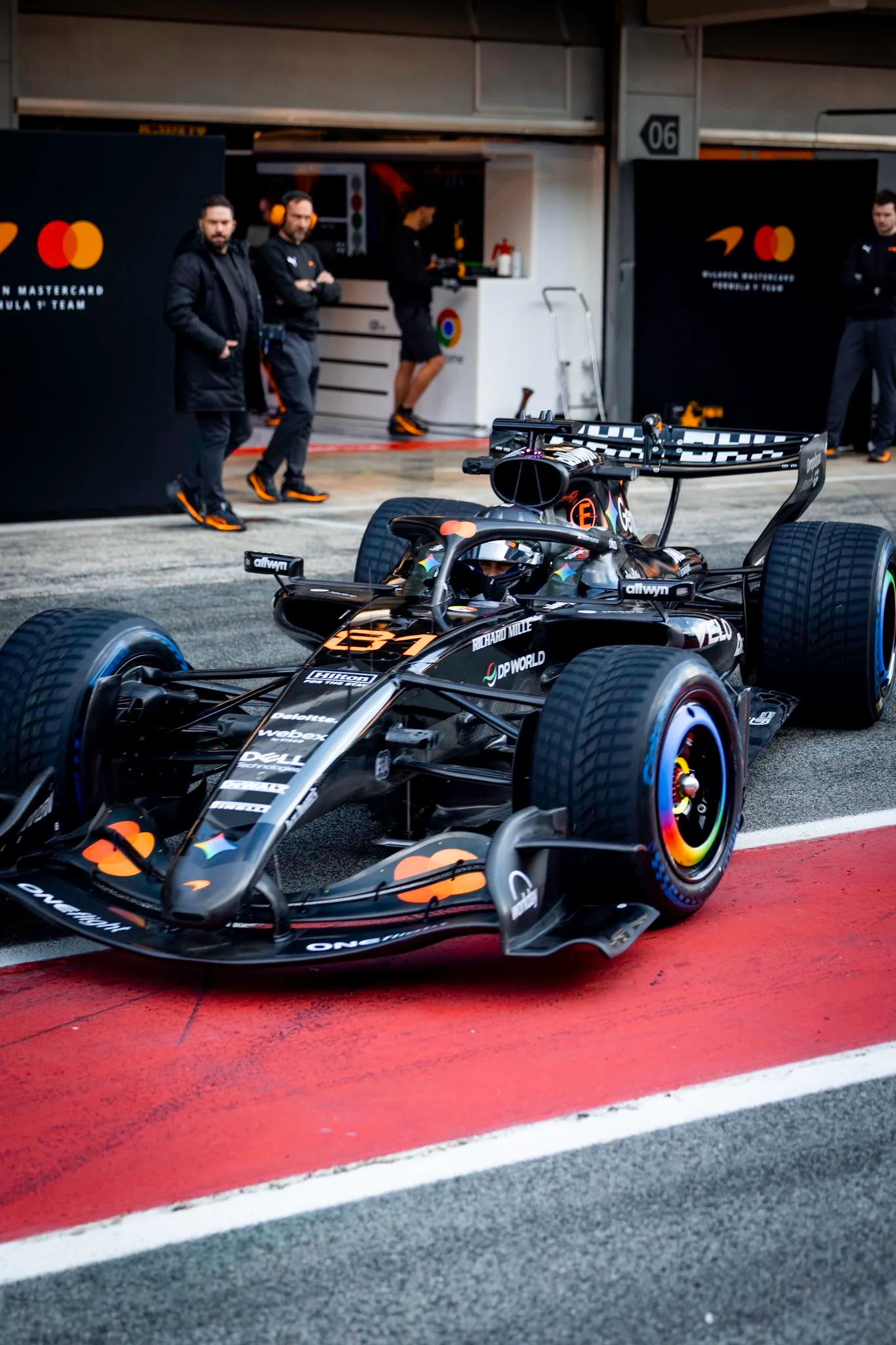 McLaren kampt met technische problemen tijdens test Barcelona