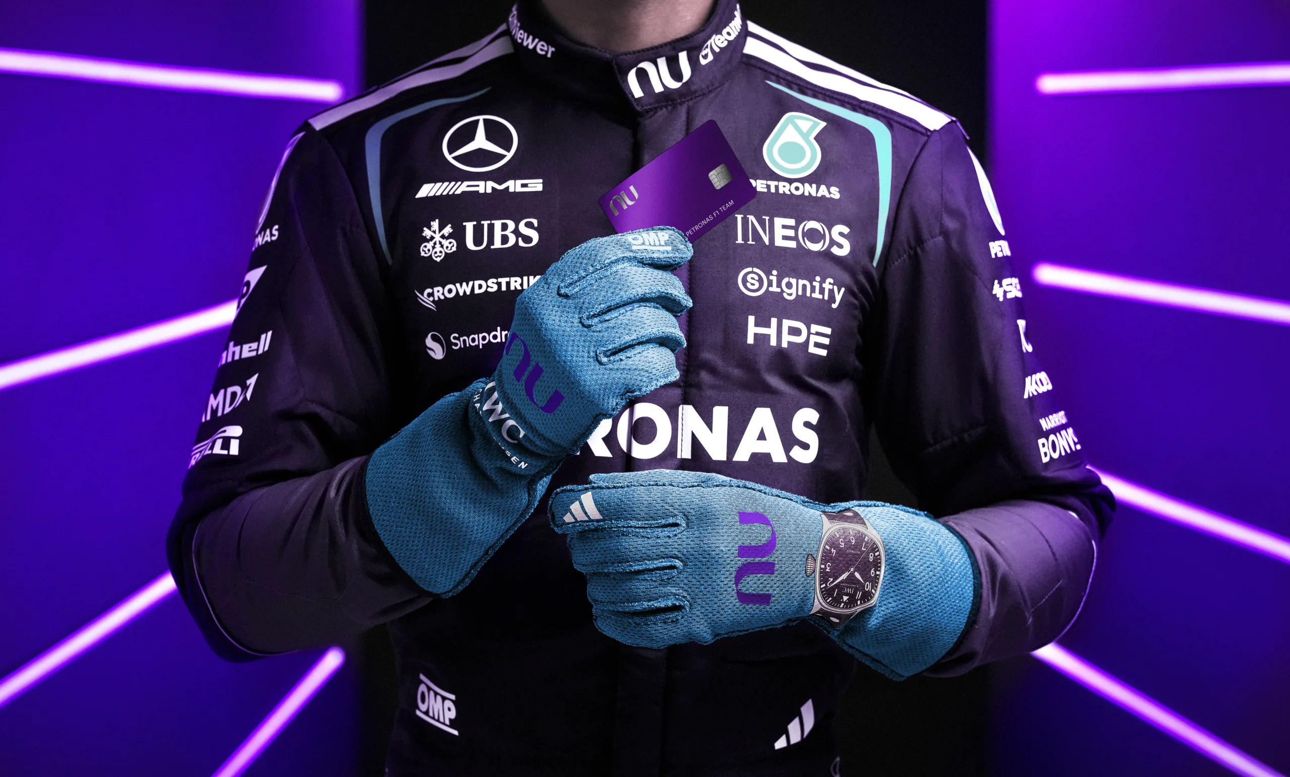 Mercedes F1-team kondigt meerjarig partnerschap aan met digitale bank Nu