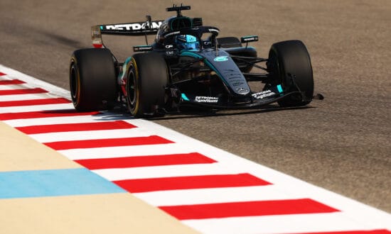 FIA past motortests aan na klachten over Mercedes