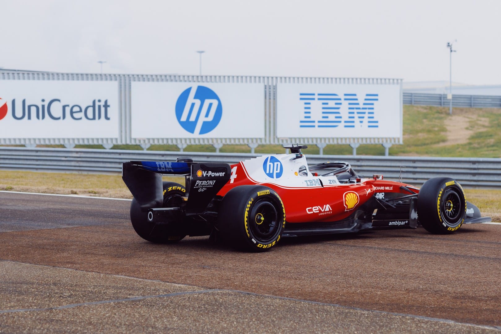 Ferrari verrast paddock met slim aerodynamisch element