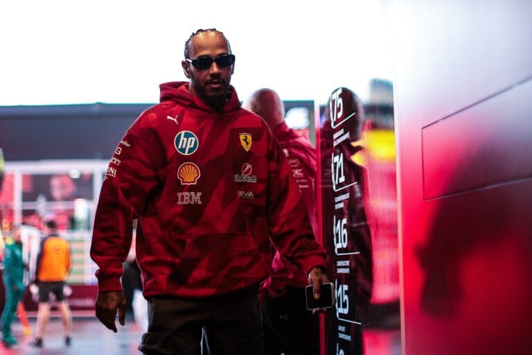 Hamilton na tests: Ik ga nergens heen en ben herboren
