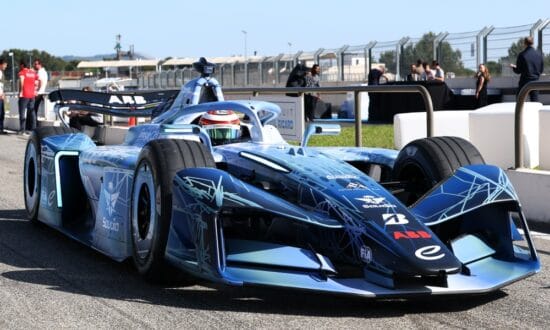 Formule E slaat terug met Gen4 en krijgt compliment van Verstappen