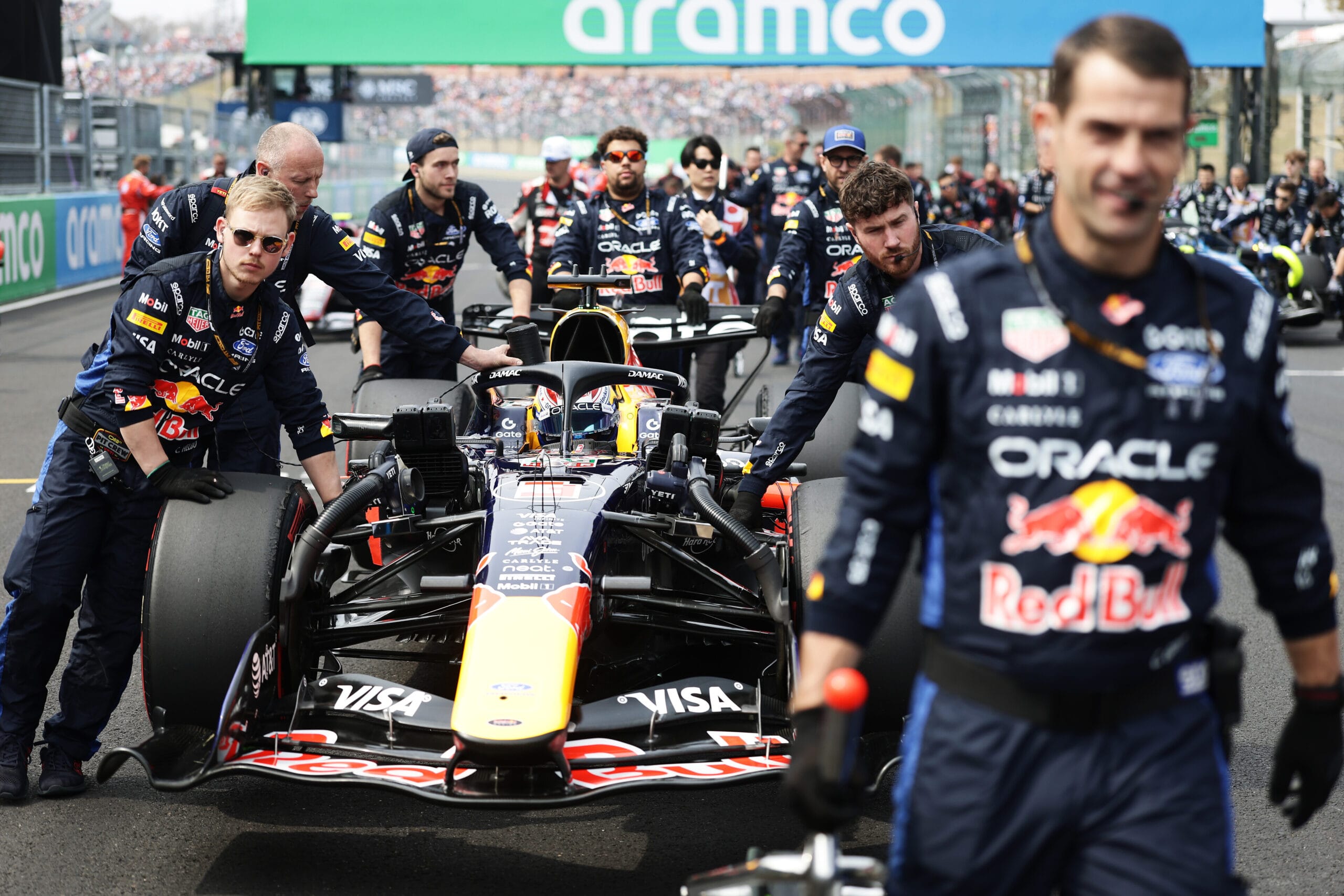 Adidas zou vanaf 2027 de kledingleverancier van Red Bull Racing kunnen worden