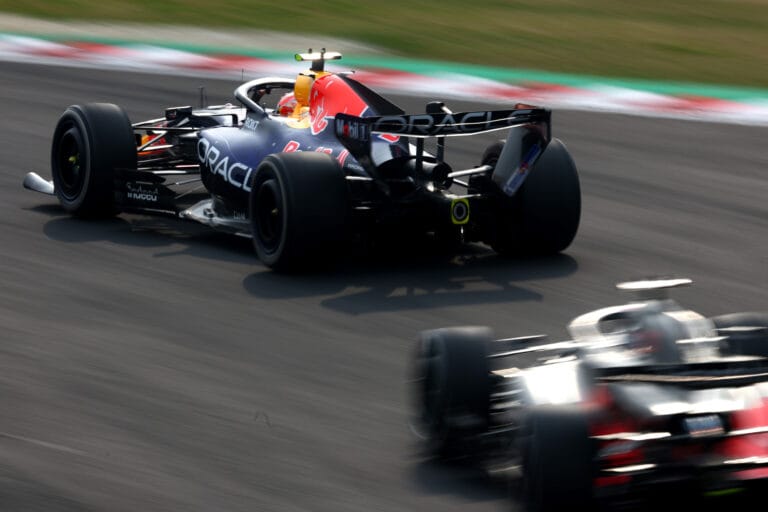 FIA verbiedt kwalificatietrucje van Mercedes en Red Bull