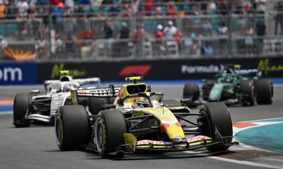 FIA verschuift starttijd Miami GP naar 19.00 uur door verwacht onweer