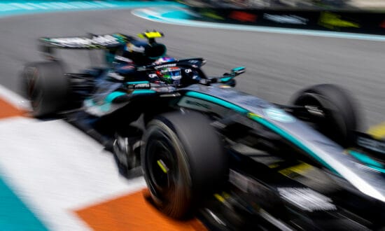 Antonelli pakt pole in Miami, Verstappen tweede op 0.166 seconde