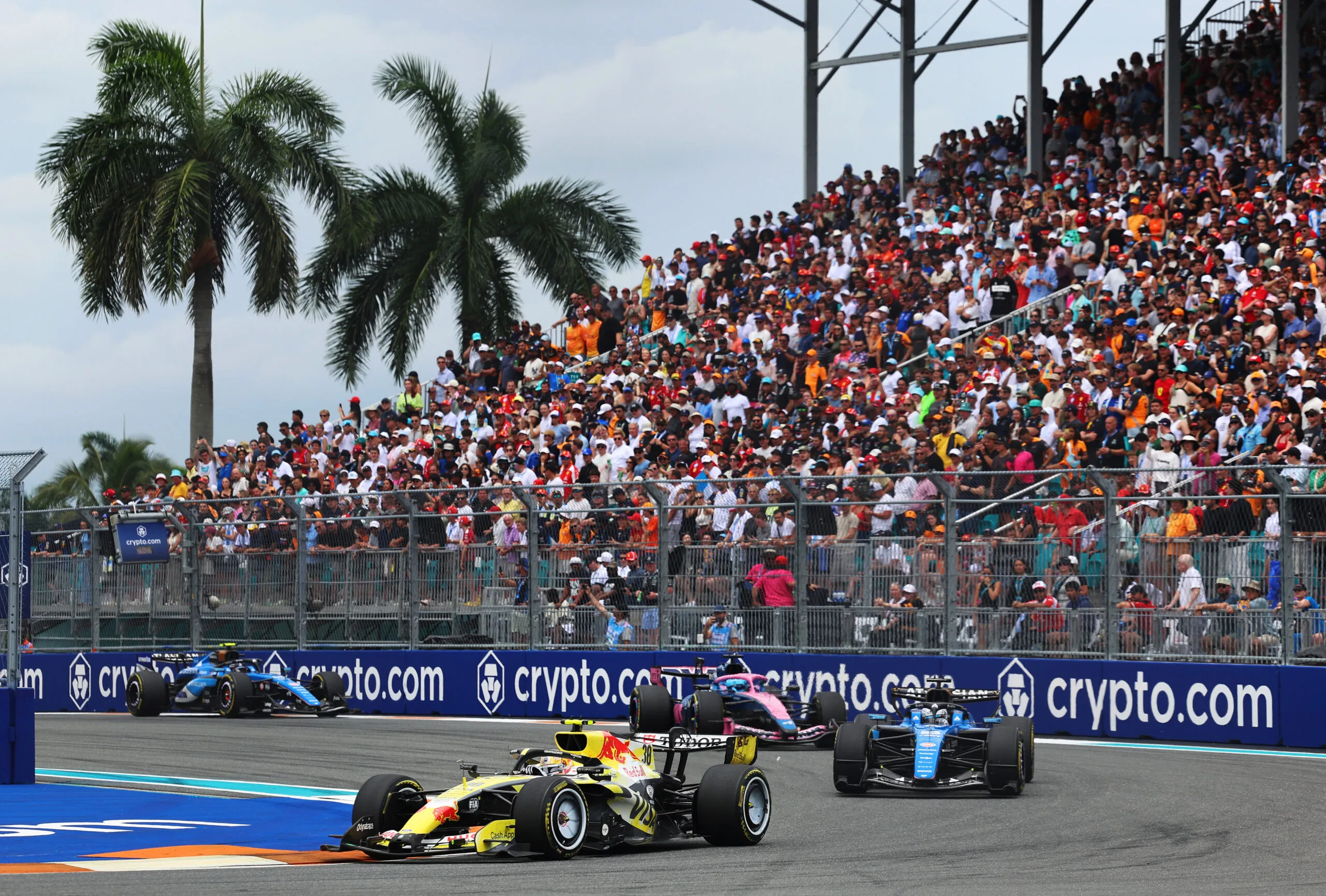 Sky Sports blijft F1 uitzenden tot 2034 met een deal van 1 miljard pond