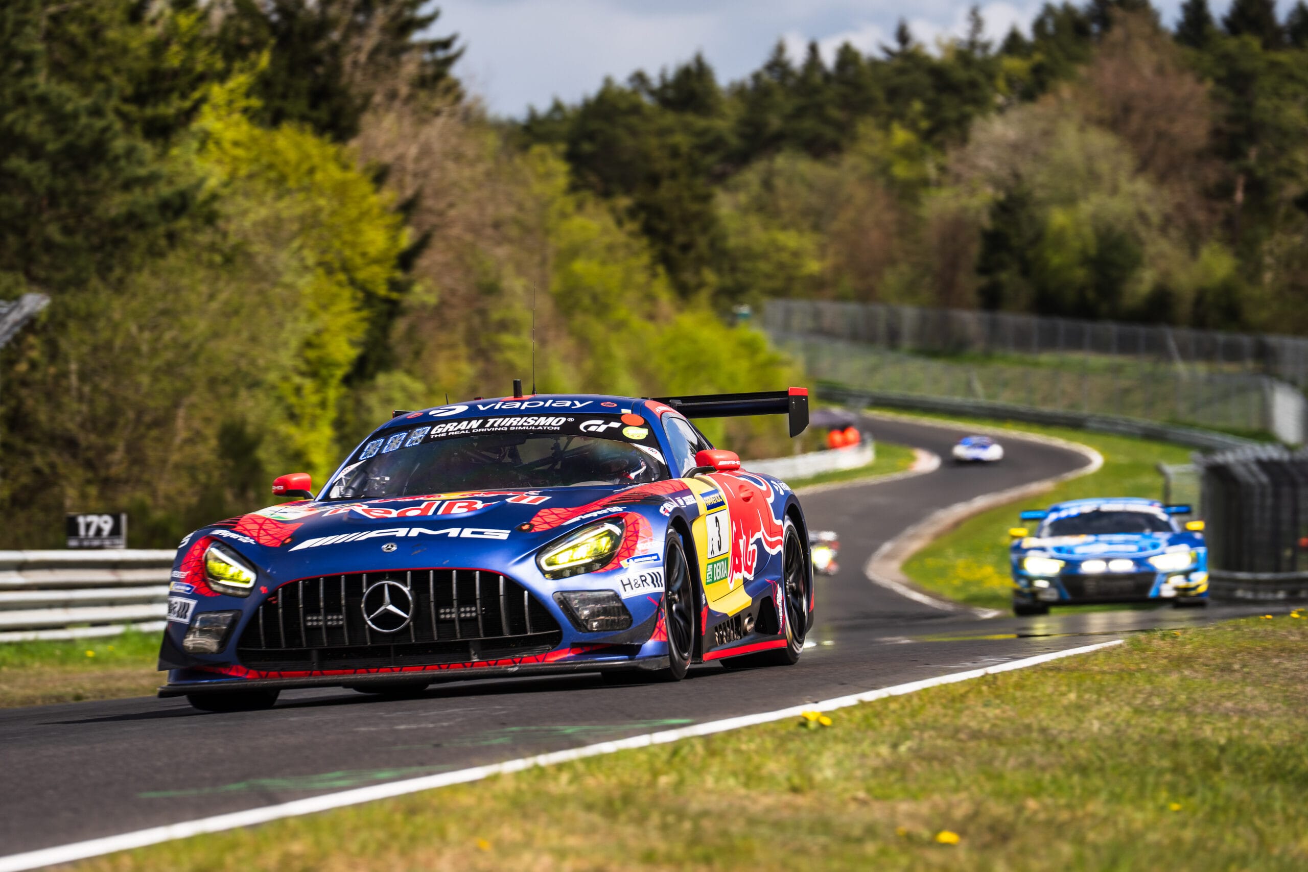Max Verstappen bereidt zich voor op zijn eerste 24 uur van de Nürburgring op de Nordschleife