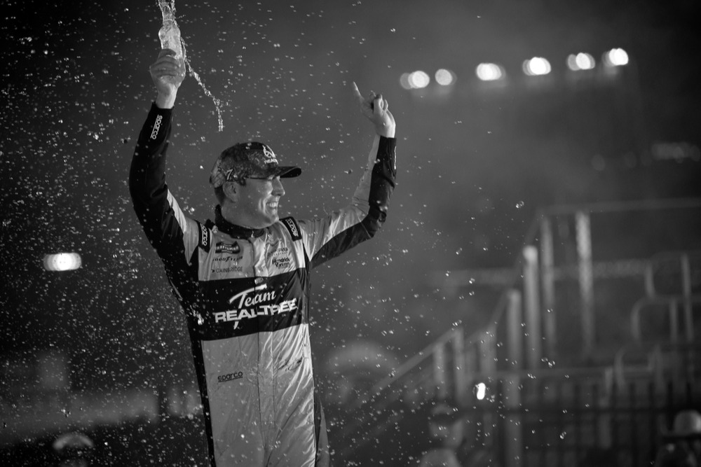 Kyle Busch (41) overleden: tweevoudig NASCAR-kampioen bezwijkt aan korte ziekte