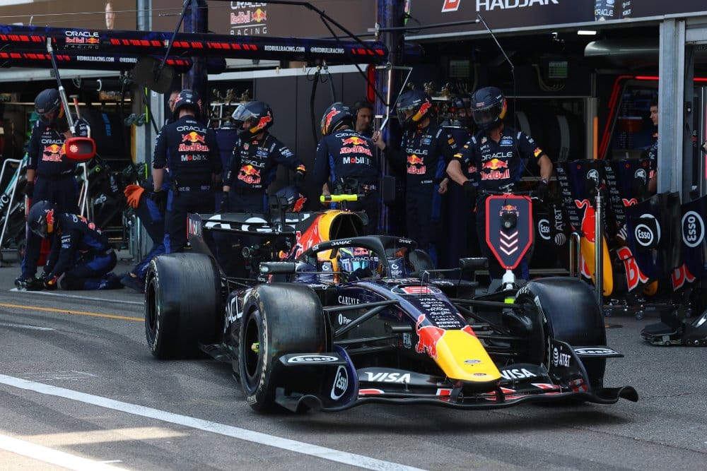 Red Bull heeft officieel de sterkste motor van 2026, Ferrari en Mercedes krijgen ADUO-upgrades