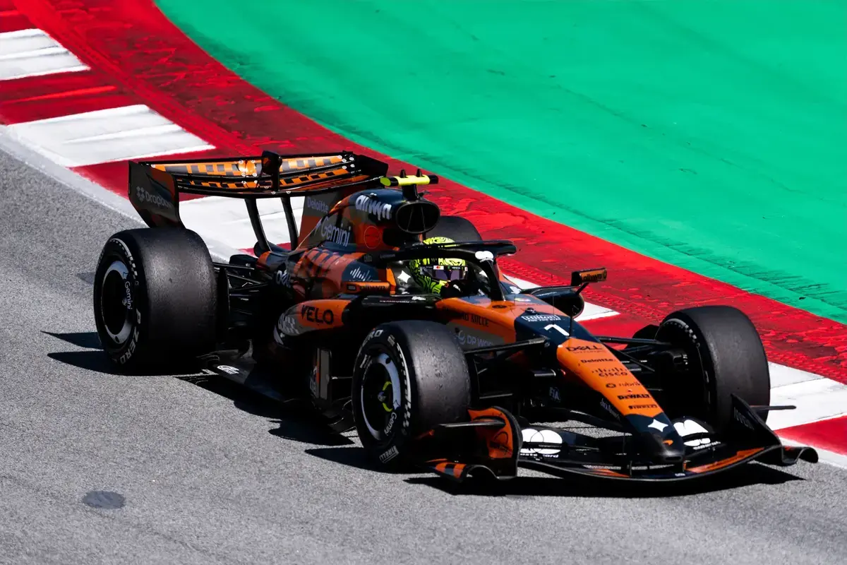 McLaren introduceert eigen roterende achtervleugel in Spielberg