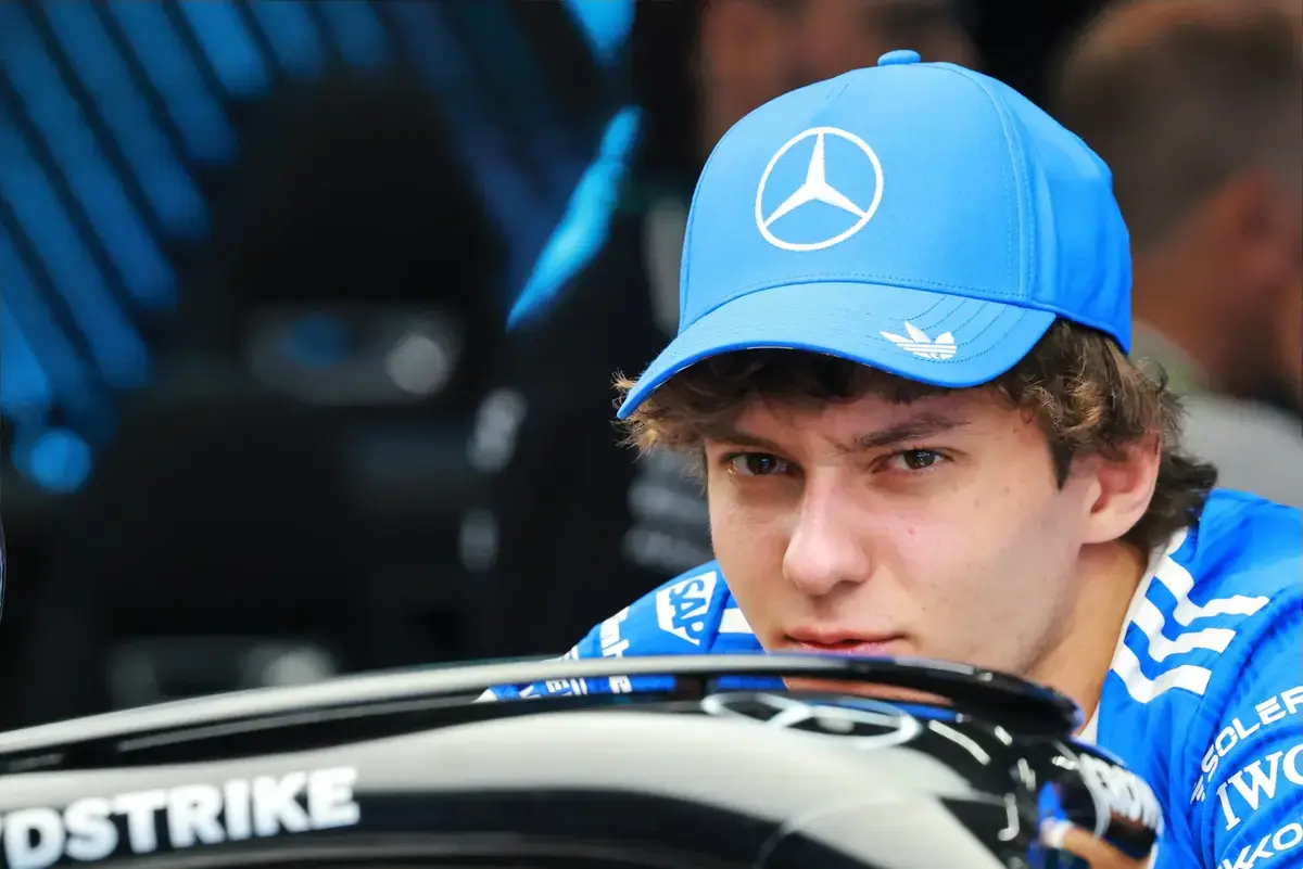 Hoe een kapot carbondeeltje Antonelli’s zege in Silverstone deed verdampen
