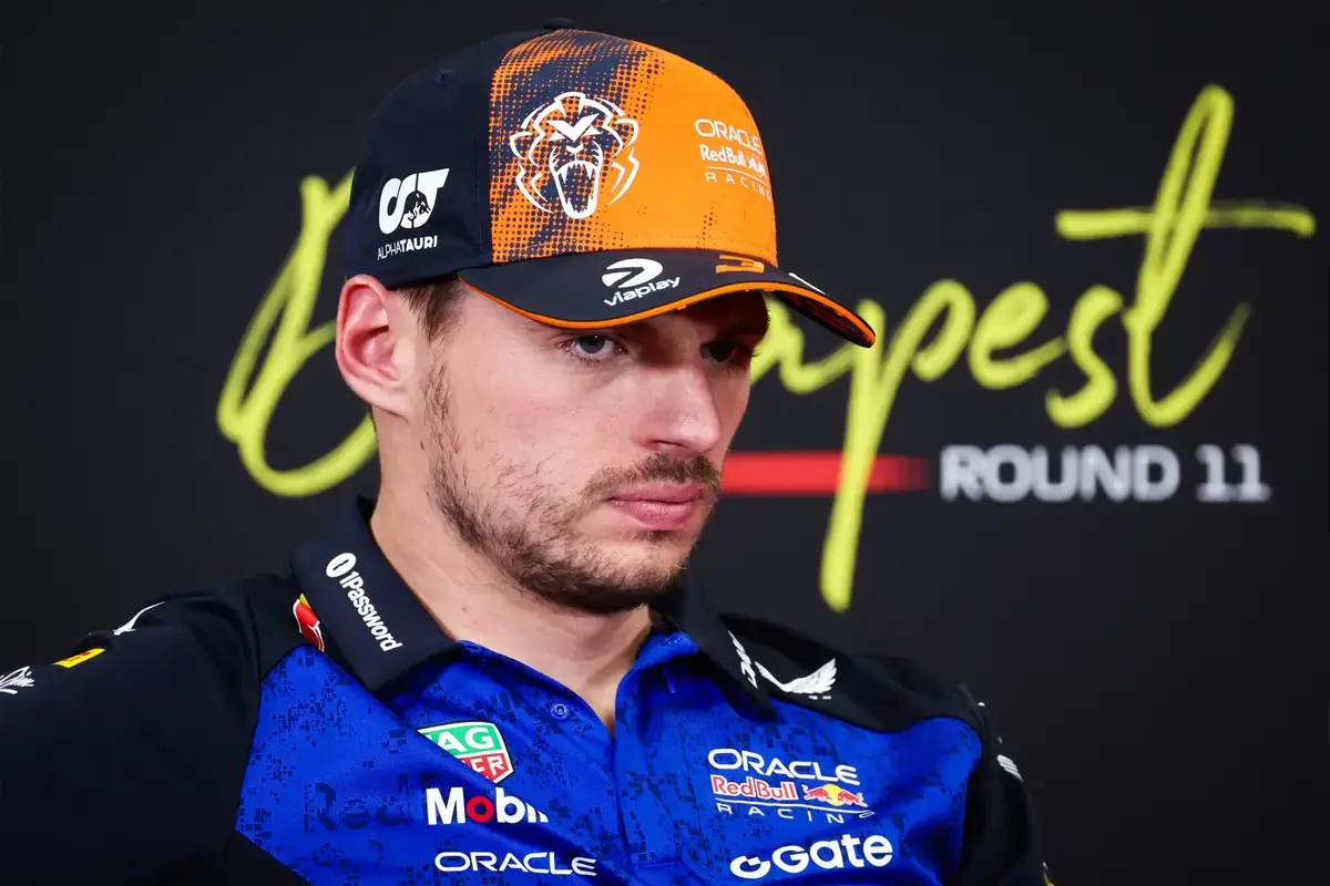 Verstappen krijgt nieuw contractvoorstel van Red Bull na Hongarije
