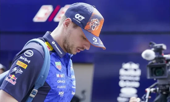 Verstappen bevestigt terugkeer omstreden achtervleugel in Hongarije