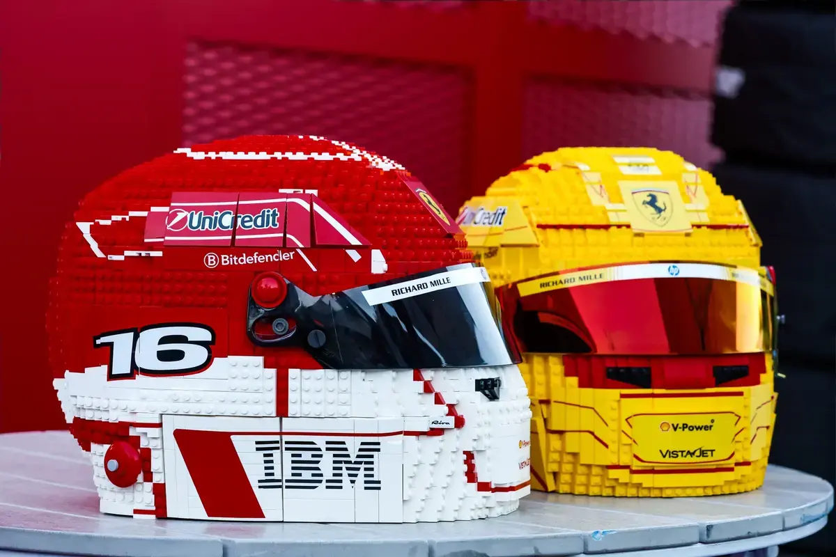 F1 en LEGO gaan all-in op Silverstone: elke coureur krijgt eigen minicar voor de parade