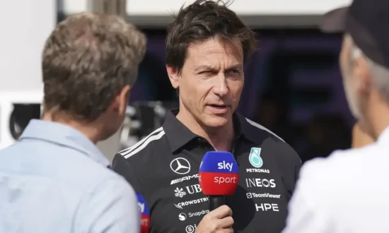 Wolff vergelijkt engineers van rivalen met ‘Teletubbies’ na chaos met blauwe vlaggen
