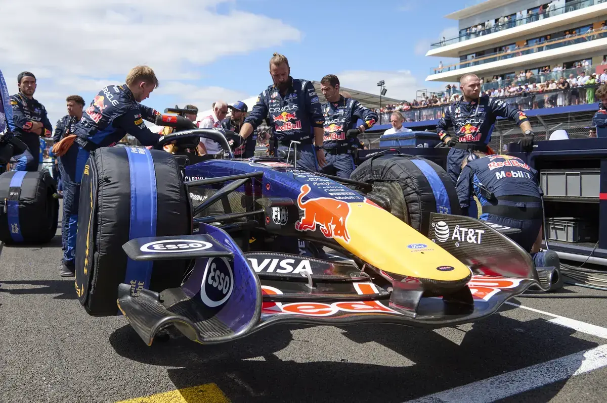 Verstappen overweegt pitlanestart na kwalificatieramp op Silverstone